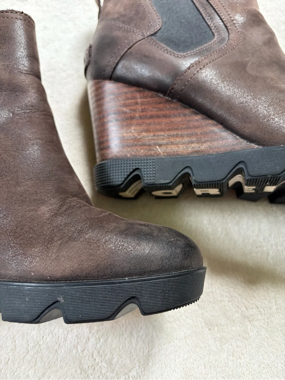 Sorel Leather Joan of Arctic Uptown Chelsea Wedge Boots